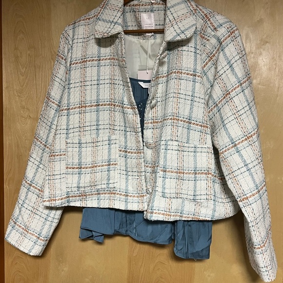 LC Lauren Conrad Blue and Cream Blazer with Vintage Flair - Picture 3 of 8